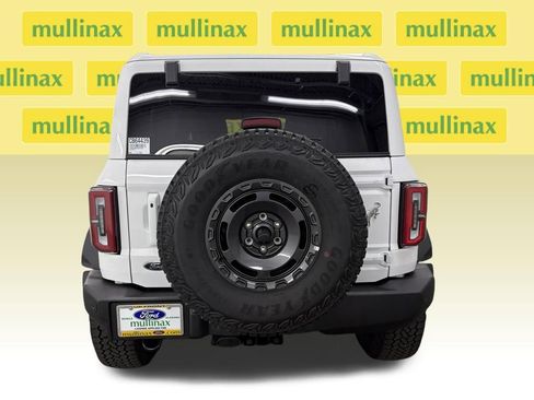 New 2025 Ford Bronco Outer Banks w/ Sasquatch Package image 7