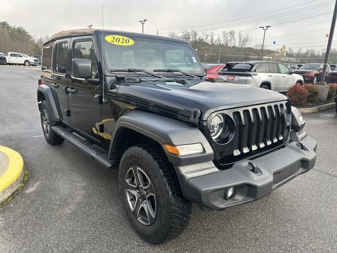 Used 2020 Jeep Wrangler Unlimited Sport image 5