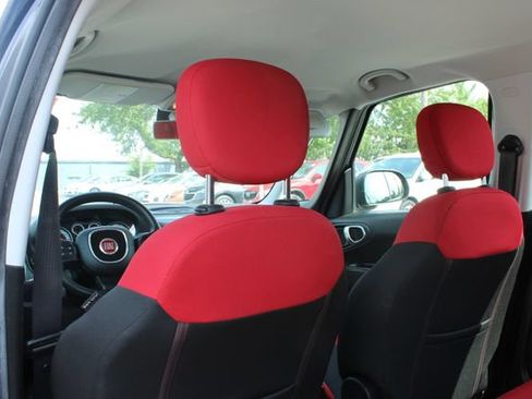 Used 2014 FIAT 500L Pop FWD image 28