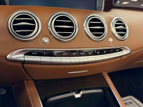 Used 2017 Mercedes-Benz S 550 Cabriolet w/ Premium Package image 35