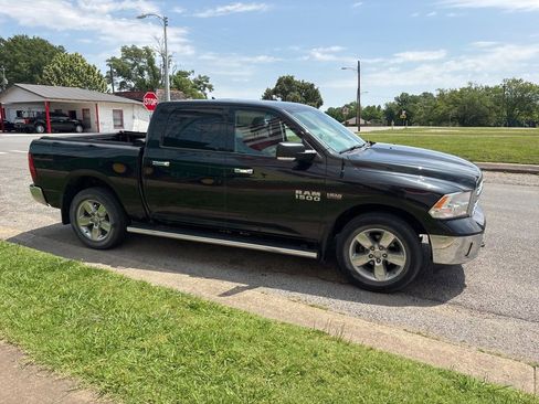Used 2016 RAM 1500 Big Horn AWD/4WD image 6