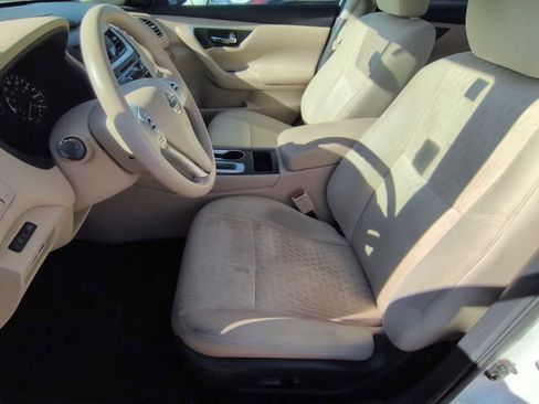 Used 2016 Nissan Altima 2.5 S w/ Power Driver Seat Package image 10