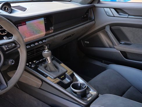 Used 2022 Porsche 911 GT3 image 13