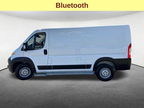 Used 2025 RAM ProMaster 2500 w/ U-Haul Equipment Group FWD image 6