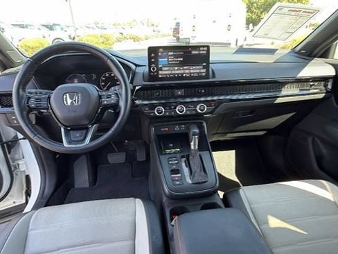 Used 2025 Honda CR-V Sport Touring image 19