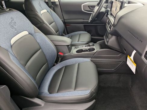 New 2025 Ford Bronco Sport Outer Banks image 19