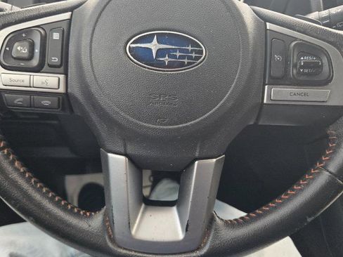 Used 2017 Subaru Crosstrek 2.0i Premium w/ Popular Package #2 image 14