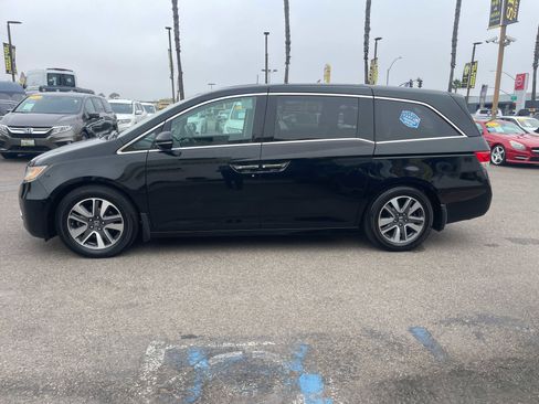 Used 2014 Honda Odyssey Touring Elite image 6