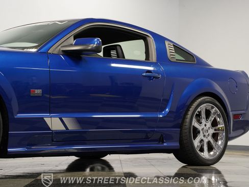 Used 2006 Ford Mustang GT RWD image 23