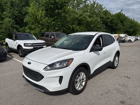 Used 2022 Ford Escape SE AWD/4WD image 1