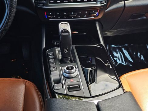 Used 2022 Maserati Levante GT image 28