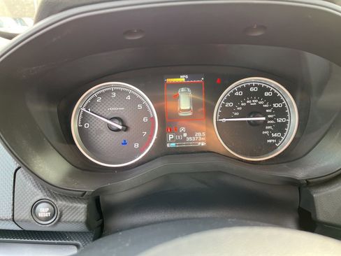 Used 2023 Subaru Forester Premium image 11