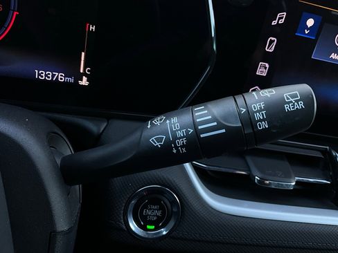 Used 2025 Chevrolet TrailBlazer LT image 33