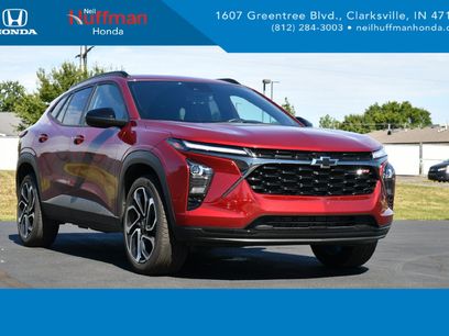 Used 2025 Chevrolet Trax RS w/ Sunroof Package