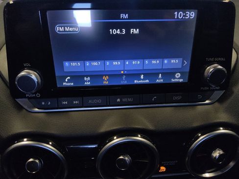 Used 2025 Nissan Sentra S FWD image 25