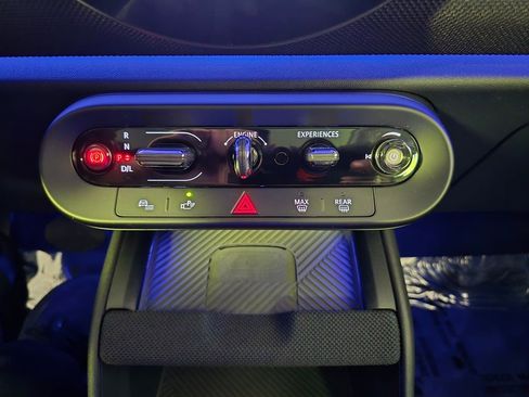 Used 2025 MINI Cooper Countryman S w/ Comfort Package Max image 18