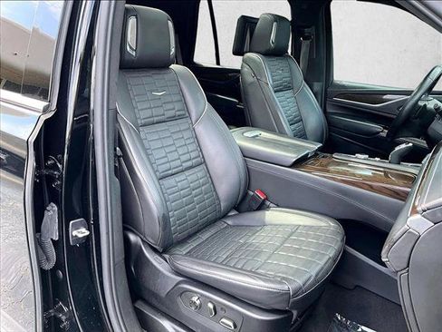 Certified 2023 Cadillac Escalade Premium Luxury Platinum RWD image 9
