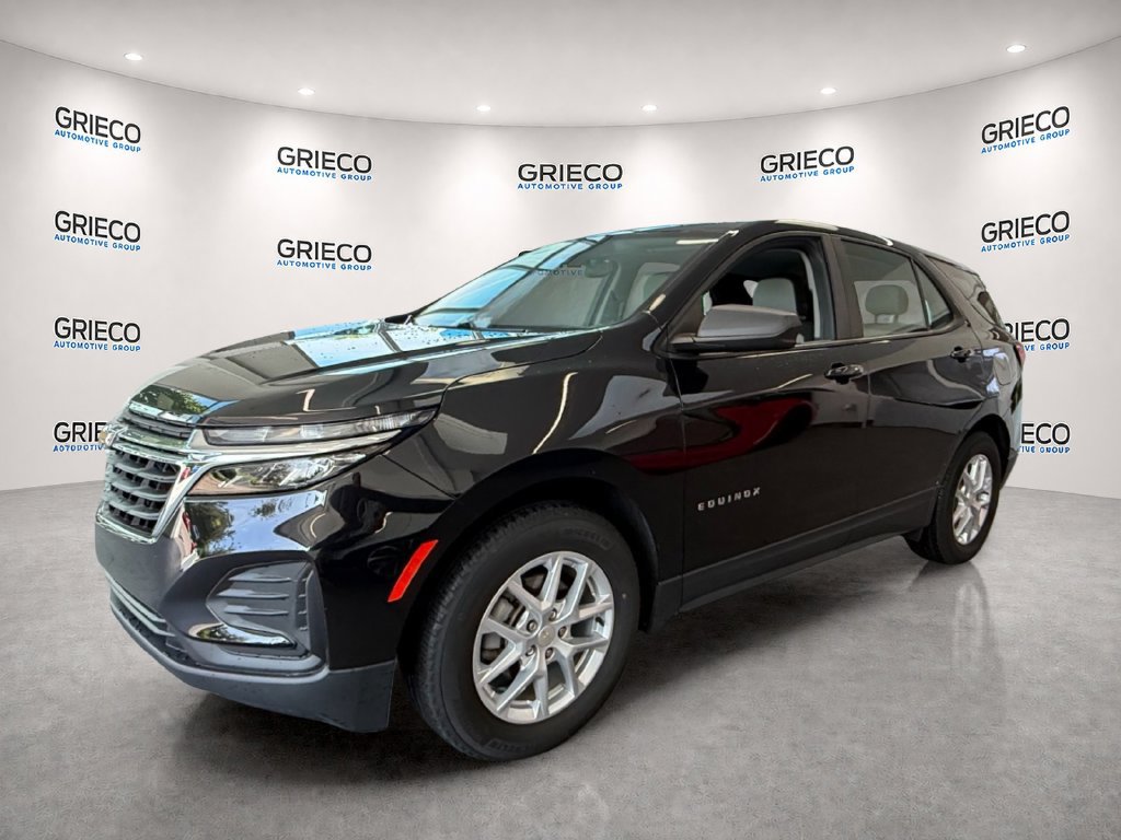 Used 2024 Chevrolet Equinox LS w/ Driver Confidence II Package FWD image 3