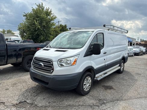 Used 2015 Ford Transit 250 130 Low Roof w/ Exterior Upgrade Package RWD image 2