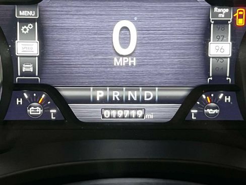 Used 2023 RAM 1500 Laramie AWD/4WD image 25