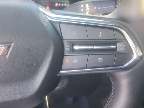 Used 2025 Chevrolet Suburban Premier image 39