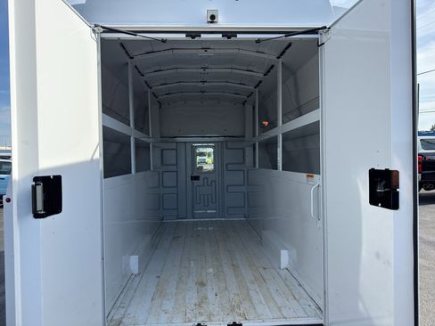 Used 2024 Ford E-350 and Econoline 350 Super Duty w/ Power Windows & Locks Group RWD image 30