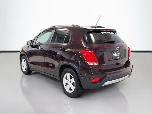 Used 2021 Chevrolet Trax LT w/ Driver Confidence Package FWD image 7