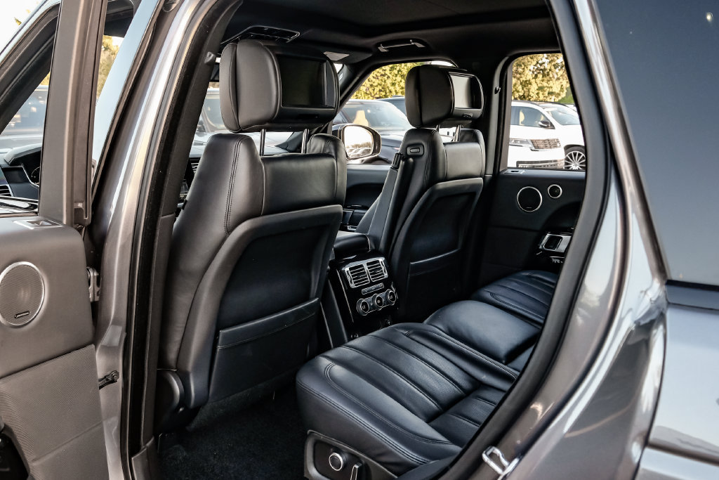 Used 2016 Land Rover Range Rover Supercharged AWD/4WD image 36