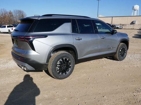 New 2026 Chevrolet Traverse Z71 image 3