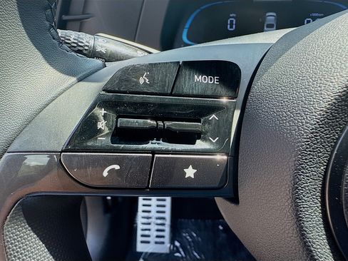 Certified 2026 Hyundai Elantra Sport FWD image 35