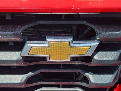 Used 2022 Chevrolet Silverado 1500 Custom RWD image 22