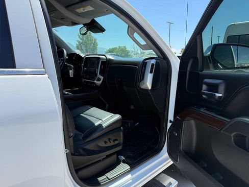 Used 2018 GMC Sierra 1500 SLT AWD/4WD image 22