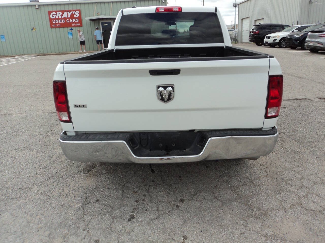 Used 2022 RAM 1500 Classic SLT RWD image 4