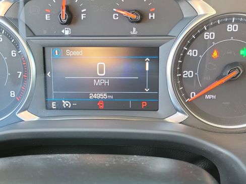 Used 2023 GMC Acadia SLE w/ Driver Convenience Package image 25