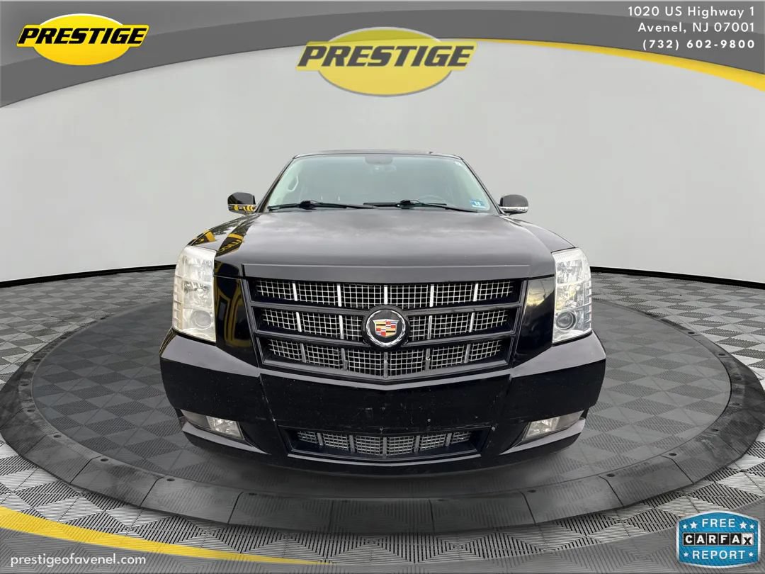 Used 2014 Cadillac Escalade Premium AWD/4WD image 2
