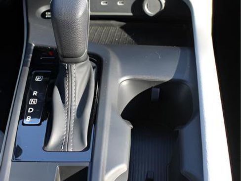 New 2026 Nissan Sentra SL FWD image 12