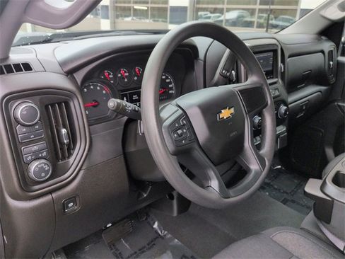 Used 2025 Chevrolet Silverado 2500 Custom w/ Custom Convenience Package image 10