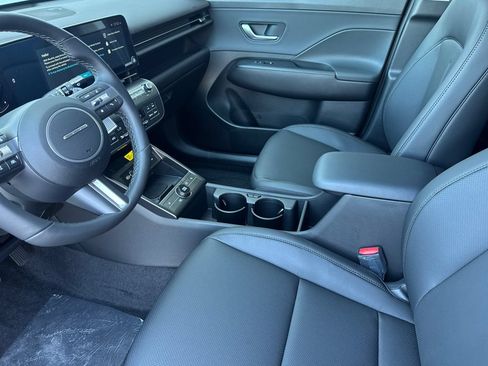 New 2026 Hyundai Kona SEL Premium FWD image 10
