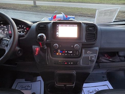 Used 2023 RAM ProMaster 2500 image 24