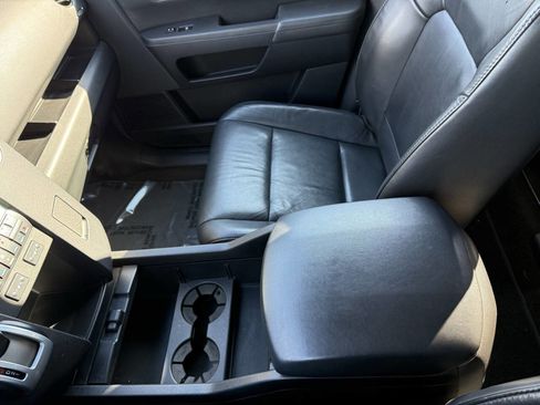 Used 2009 Honda Pilot EX-L image 23