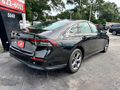 Used 2024 Honda Accord EX image 3