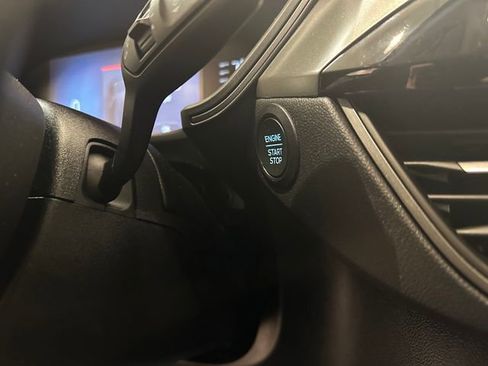 Used 2023 Ford Escape Active AWD/4WD image 14