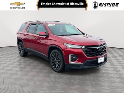 Used 2023 Chevrolet Traverse RS
