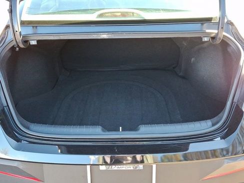 Used 2024 Hyundai Elantra SEL image 32