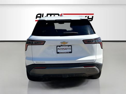 Used 2025 Chevrolet Equinox LT image 6