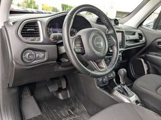 Used 2022 Jeep Renegade Latitude w/ Convenience Group AWD/4WD video 2