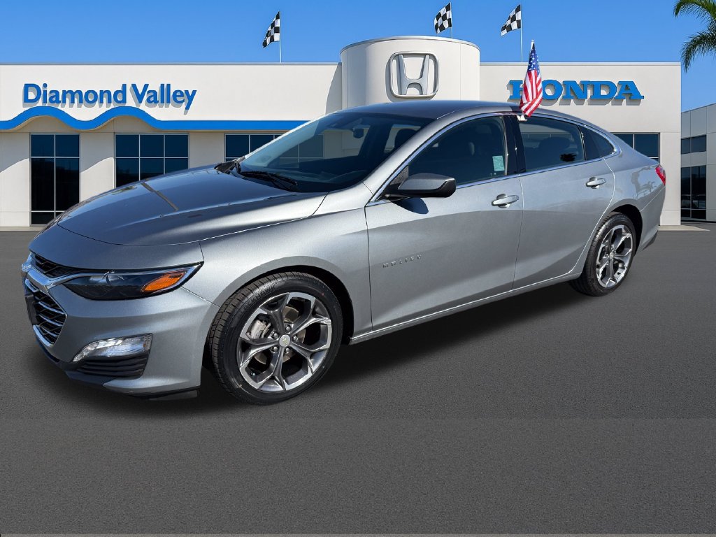 Used 2024 Chevrolet Malibu LT FWD image 3