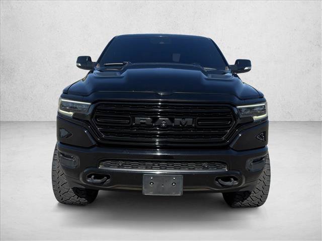 Used 2020 RAM 1500 Limited w/ Black Appearance Package AWD/4WD image 2