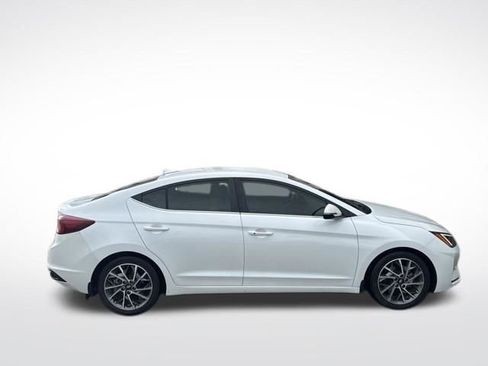 Used 2020 Hyundai Elantra Limited FWD image 2