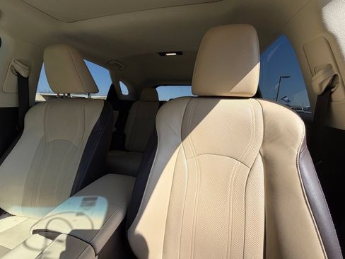 Used 2019 Lexus RX 350 FWD w/ Navigation Package image 12